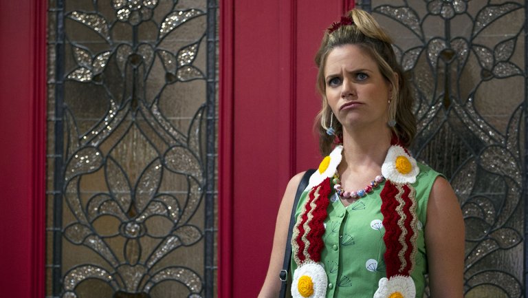 Full House 'Crossed A Line' With Kimmy Gibbler, And More Details From Andrea Barber