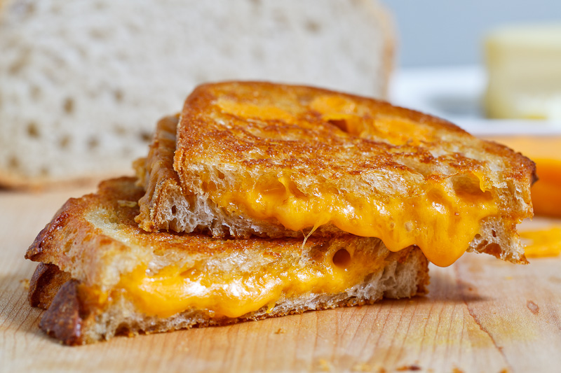 The 5-Step Guide To Making The Ultimate Grilled Cheese Sandwich.