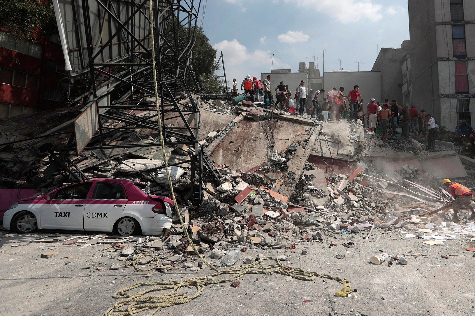 Землетрясения сентябрь. 19 Сентября 1985 год землетрясение Мексика. Землетрясение в Мехико 2017. Землетрясение в Мехико 1985. Землетрясение в Мексике 2021.