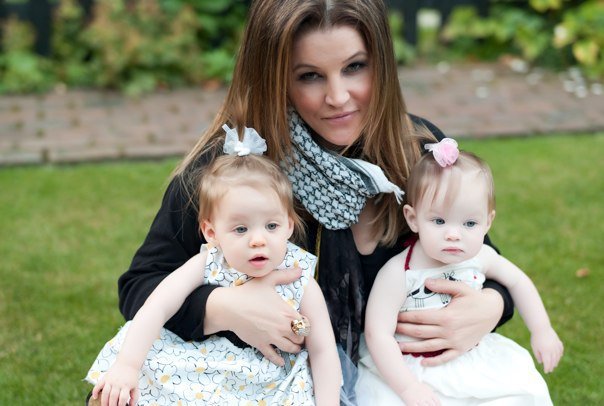 Lisa Marie Presley's Daughters Are Her Doppelgangers In ...