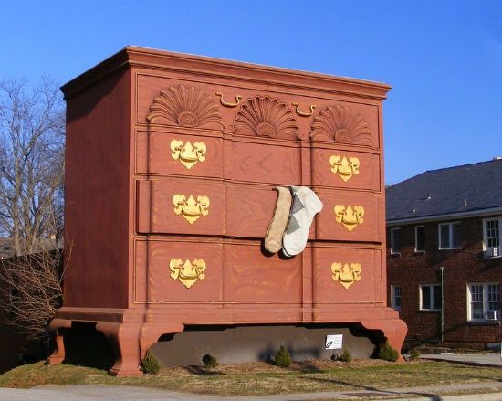 Chest of Drawers