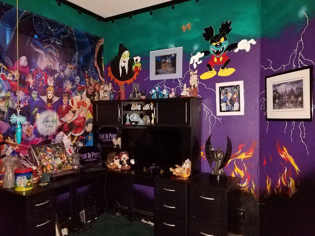 disney house villain room