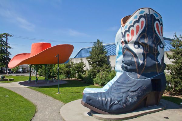 Hat and boots