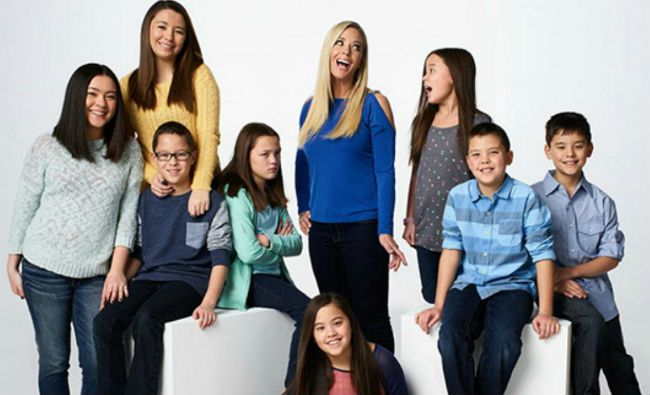 Kate Gosselin sextuplets.