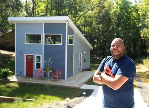 Kelvin Young tiny home