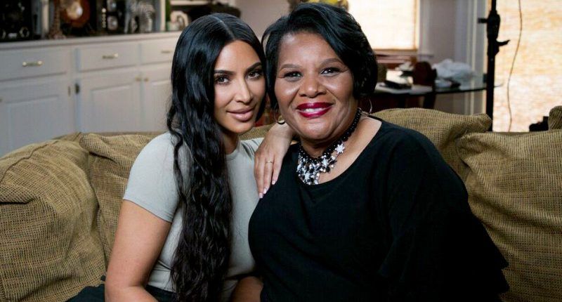 Kim Kardashian with Alice Marie Johnson