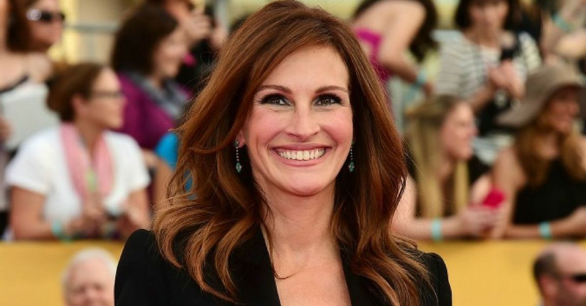 Julia Roberts Shut Down A Rude Attempt To Shame Her Outfit With An Epic Res...