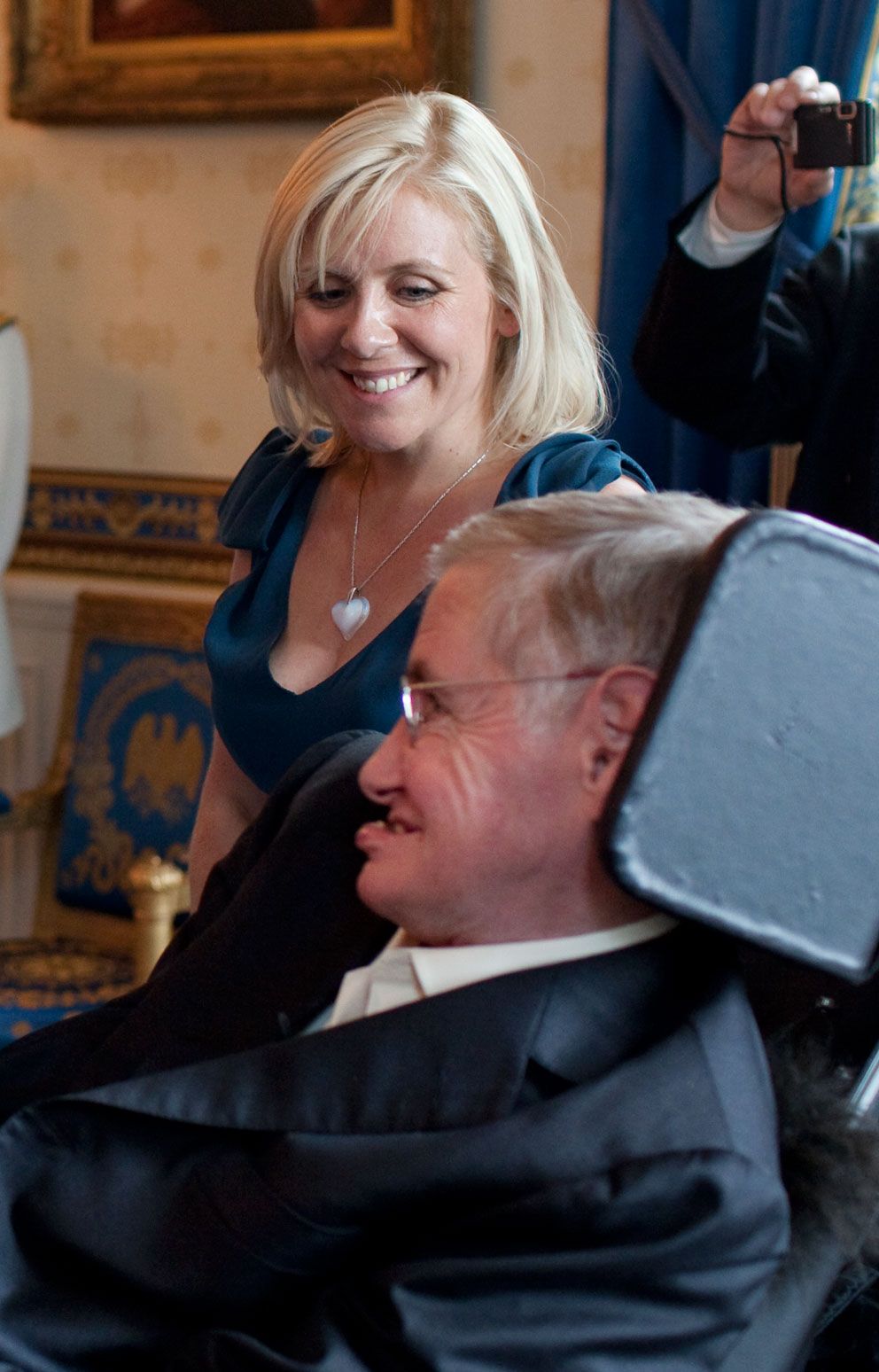 Stephen Hawking with his daughter Lucy. 