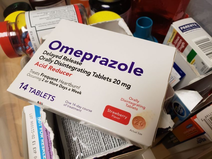will omeprazole cause dizziness