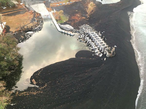 Black sand beach Hawaii